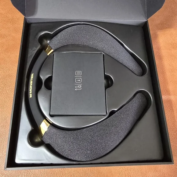 Monster Boomerang Neck Speaker - Picture 2 of 5